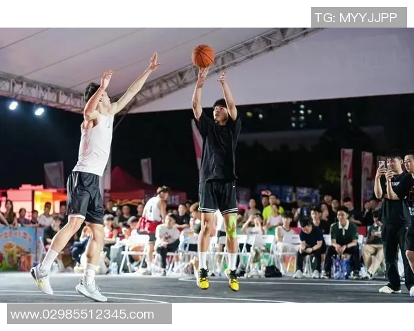 凯尔特人与汉密尔顿的激烈对决展现篮球魅力与团队精神