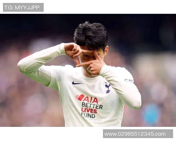 凯恩的传奇旅程：从足球天才到世界足坛的璀璨明星